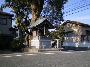 春日九郎天神社の社殿