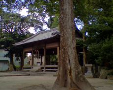 瓦田地禄神社の拝殿