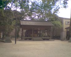 仲畑地禄神社の拝殿